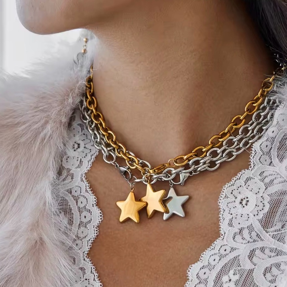 Gold Star Pendant Necklace - Elegant Layered Chain